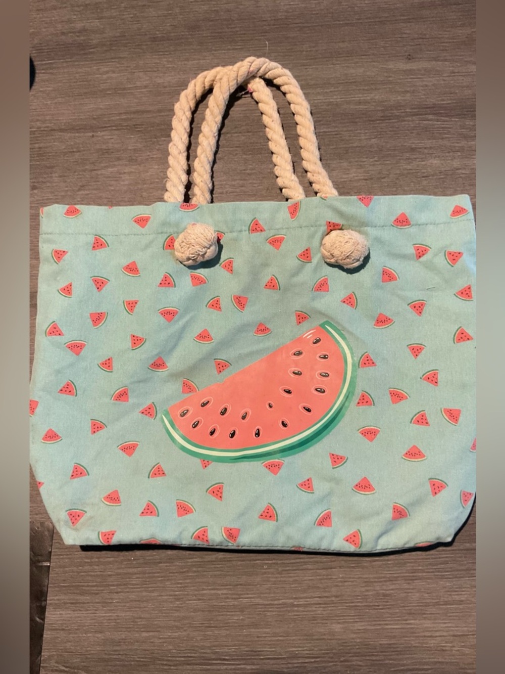 24 pc. Teen/Pre-teen Beauty BUNDLE - MSRP: $200+ - Picture 7 of 10